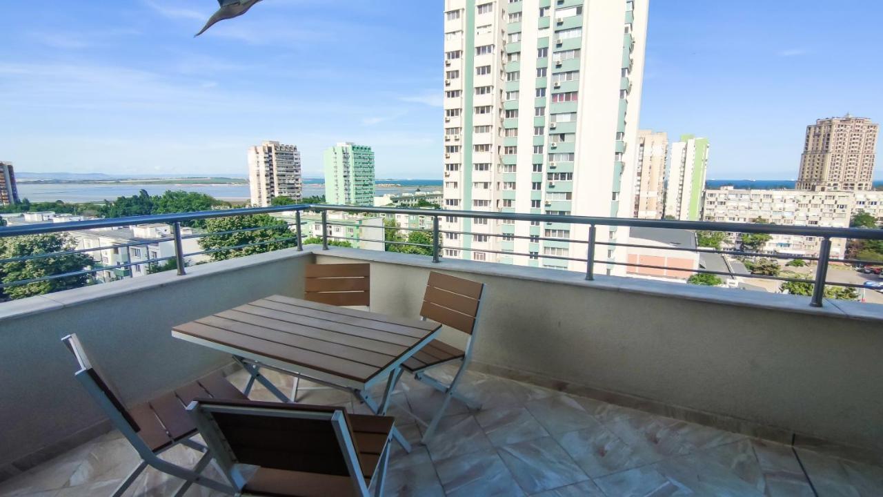 Апартаменти За Гости Делукс Burgas Exterior foto